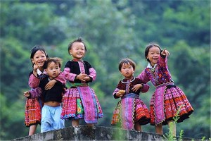 TOUR ĐÔNG TÂY BẮC 9 NGÀY/ 8 ĐÊM: Hà Nội – Mai Châu – Sơn la – Điện Biên – Lai Châu – Sapa – Ha Giang – Đồng Văn – Mèo Vạc – Cao Bằng – Pắc Pó – Lạng Sơn