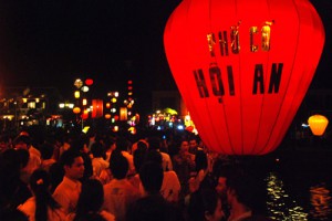 Tour Con đường di sản Miền Trung 5 ngày 4 đêm: Đà Nẵng - Hội An - Huế - Quảng Bình